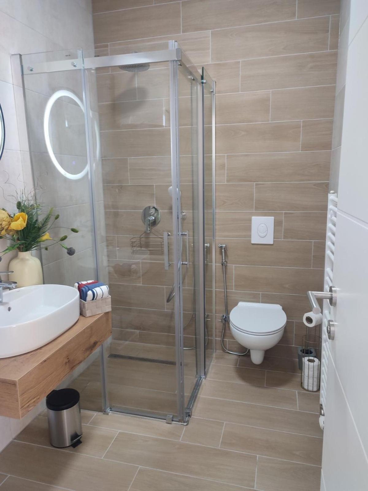 Pannonica Banja Residence Apt Tuzla Kültér fotó